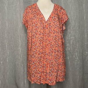 Jones New York split neck floral flutter sleeve blouse